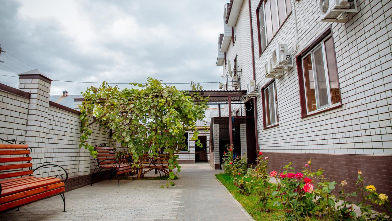 Elion Hotel Balakovo Luaran gambar